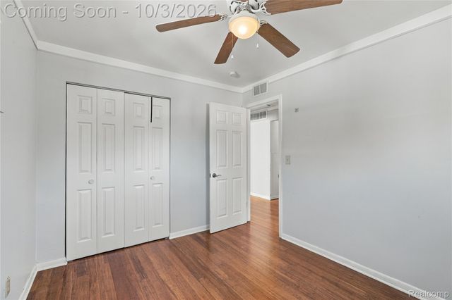 3974 Mayfair Street, Dearborn Heights, MI 48125