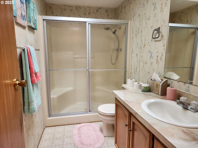 100 RIVER BEND Rd 107, Reedsport, OR 97467