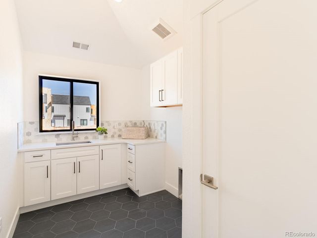 351 S Foote Avenue, Lafayette, CO 80026