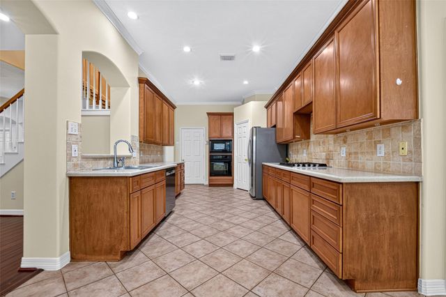 12003 Banks Run Drive, Pearland, TX 77584