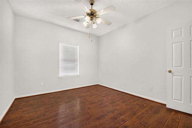 12003 Banks Run Drive, Pearland, TX 77584