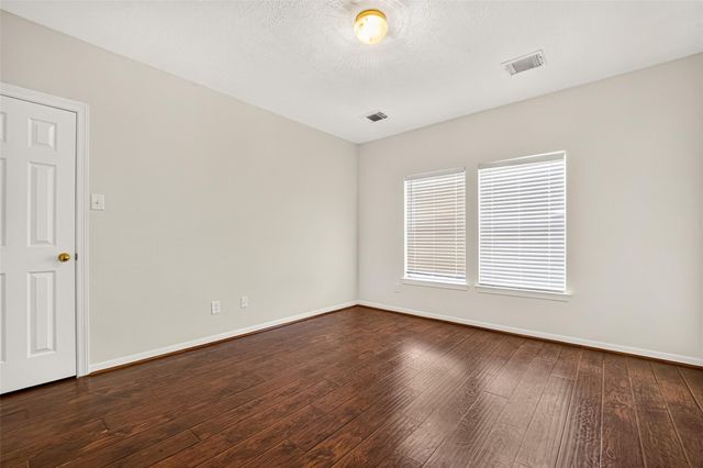 12003 Banks Run Drive, Pearland, TX 77584
