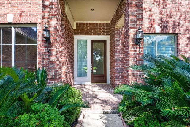 12003 Banks Run Drive, Pearland, TX 77584