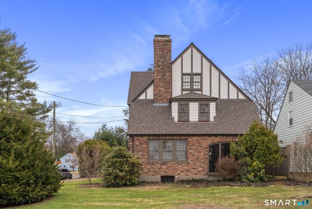 97 Middlebrook Road, West Hartford, CT 06119