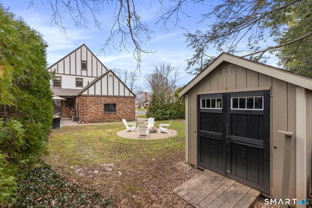 97 Middlebrook Road, West Hartford, CT 06119