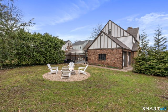 97 Middlebrook Road, West Hartford, CT 06119