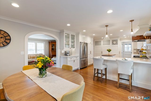 97 Middlebrook Road, West Hartford, CT 06119