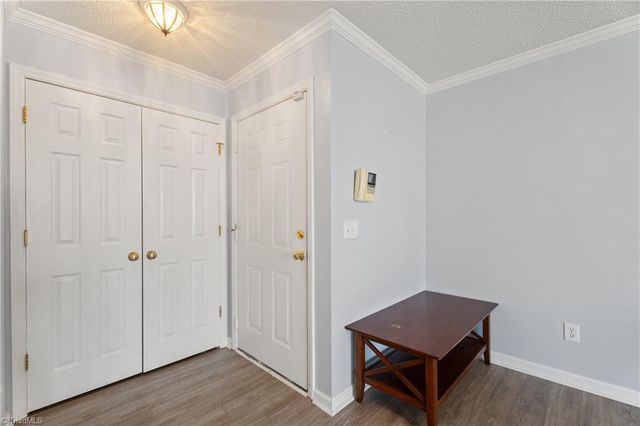 212 Mill Pond Drive, Winston-salem, NC 27106