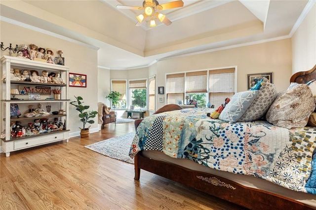 201 Glenrise Court, Woodstock, GA 30188