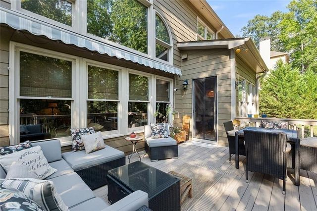 201 Glenrise Court, Woodstock, GA 30188