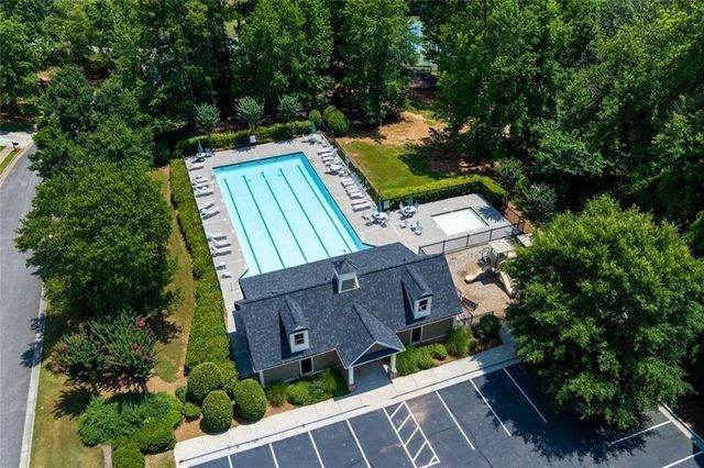 201 Glenrise Court, Woodstock, GA 30188