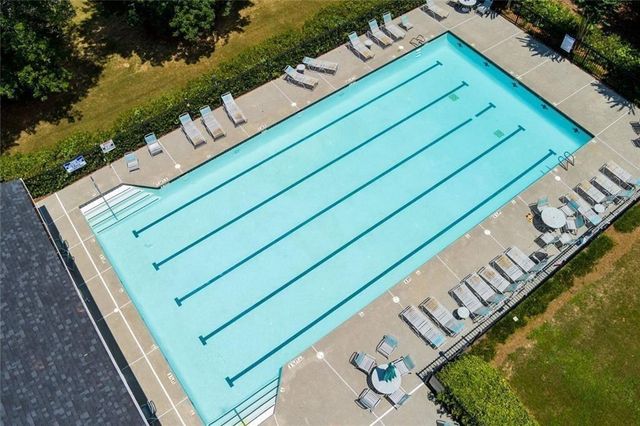 201 Glenrise Court, Woodstock, GA 30188