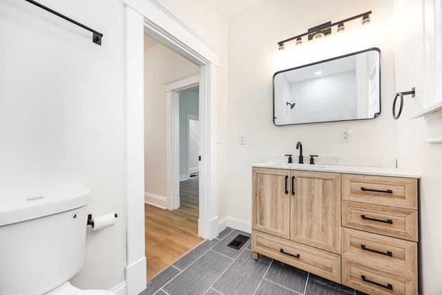 123 W 34th Street, Covington, KY 41015