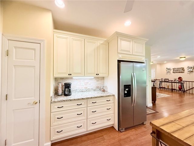 10 Captain Lane, Salem, SC 29676