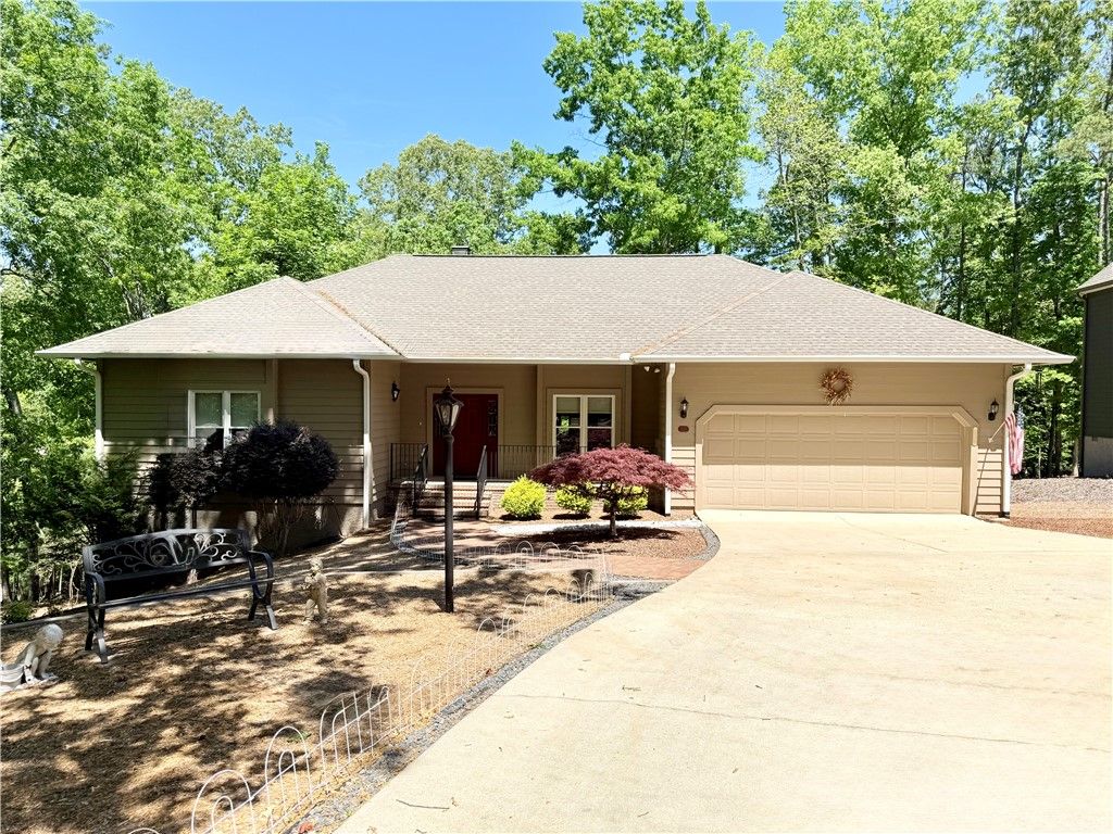 10 Captain Lane, Salem, SC 29676