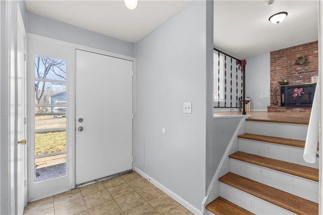 1929 S Crescent Avenue, Independence, MO 64052