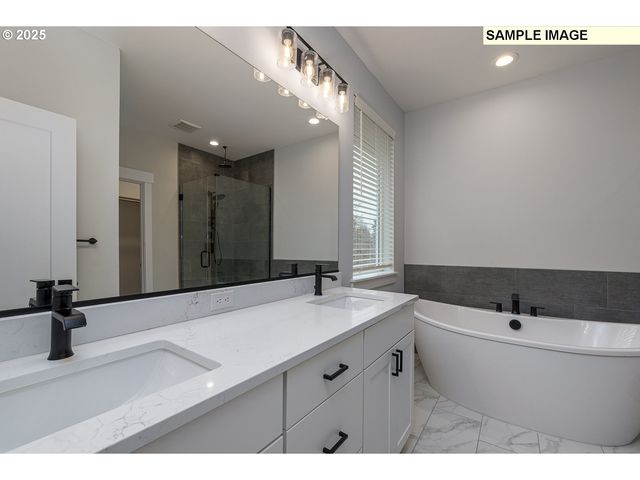 15225 Se TOWERS Ter, Milwaukie, OR 97267