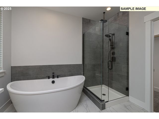 15225 Se TOWERS Ter, Milwaukie, OR 97267