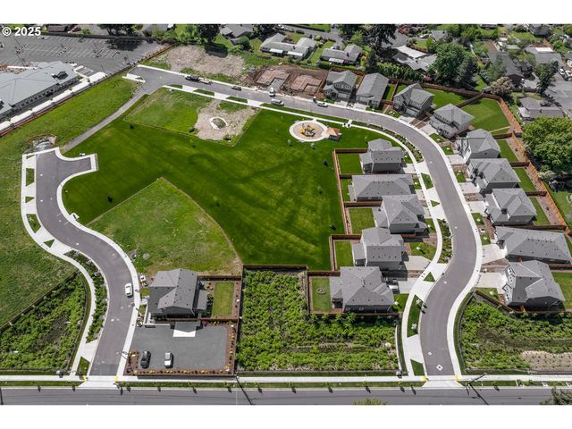15225 Se TOWERS Ter, Milwaukie, OR 97267