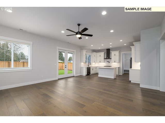 15225 Se TOWERS Ter, Milwaukie, OR 97267