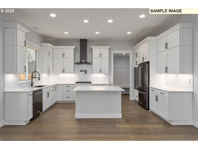 15225 Se TOWERS Ter, Milwaukie, OR 97267