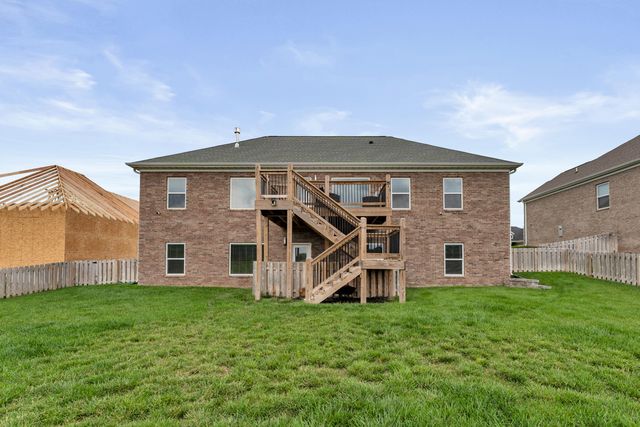 5984 S Applewood Avenue, Springfield, MO 65810