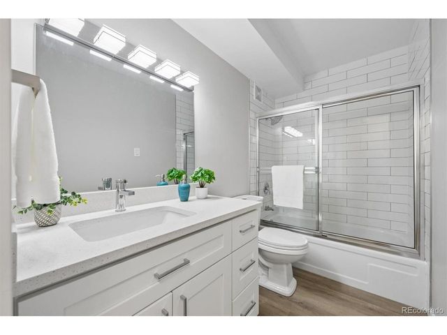 595 S Alton Way 6B, Denver, CO 80247