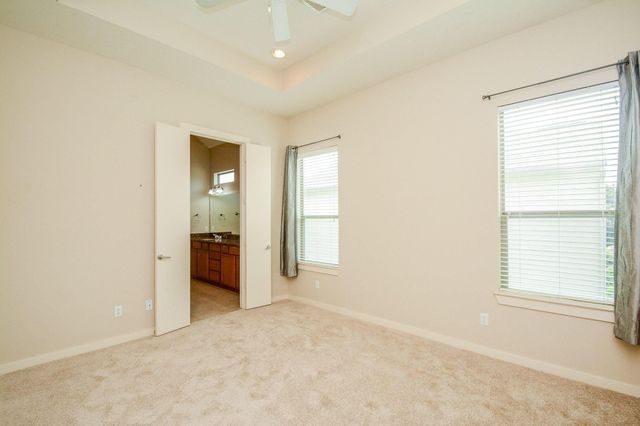 4020 Center Street, Houston, TX 77007