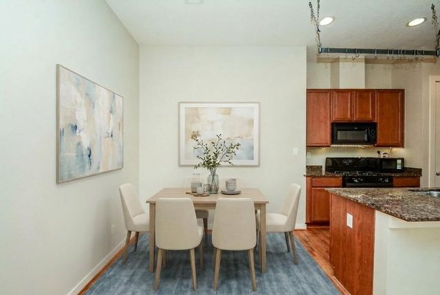 4020 Center Street, Houston, TX 77007
