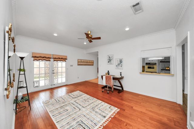 6523 Oakland Hills Drive, Houston, TX 77069