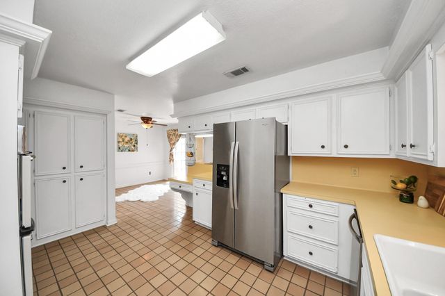 6523 Oakland Hills Drive, Houston, TX 77069