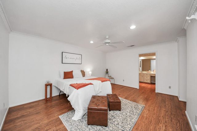 6523 Oakland Hills Drive, Houston, TX 77069