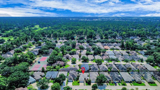 6523 Oakland Hills Drive, Houston, TX 77069