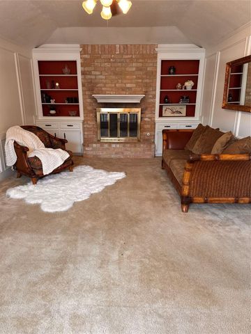 6523 Oakland Hills Drive, Houston, TX 77069