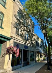 15 Jordan Street 2C, Skaneateles, NY 13152