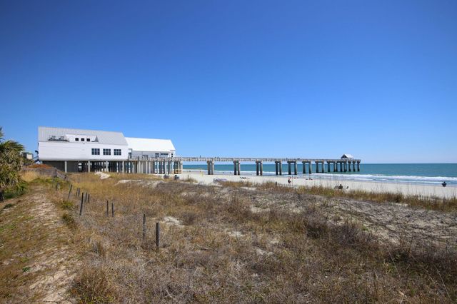 515 4th Ave. N, Surfside Beach, SC 29575