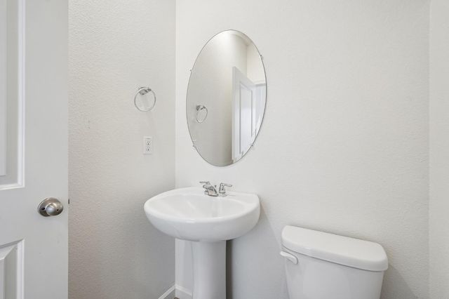 123 Traverso St, Manteca, CA 95336
