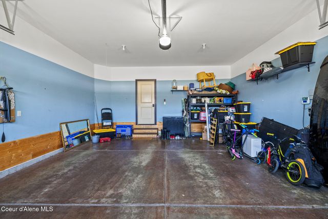 9311 N Justice WAY, Hayden, ID 83835
