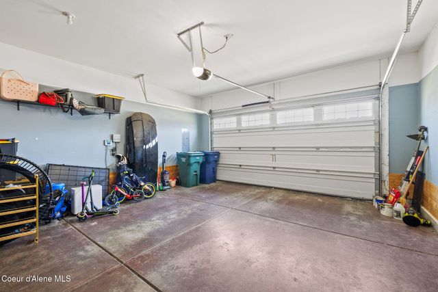 9311 N Justice WAY, Hayden, ID 83835