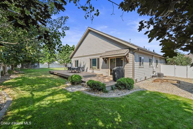 9311 N Justice WAY, Hayden, ID 83835