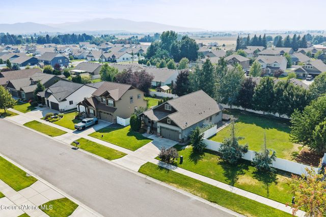 9311 N Justice WAY, Hayden, ID 83835