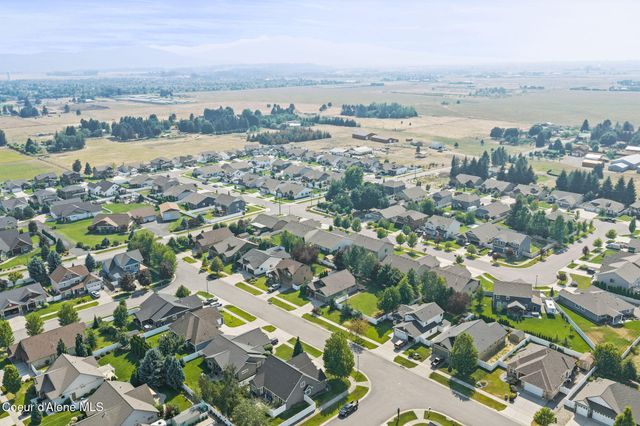 9311 N Justice WAY, Hayden, ID 83835