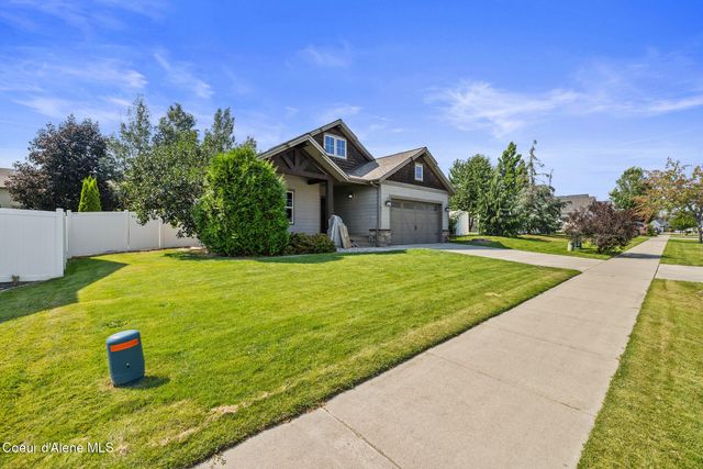 9311 N Justice WAY, Hayden, ID 83835