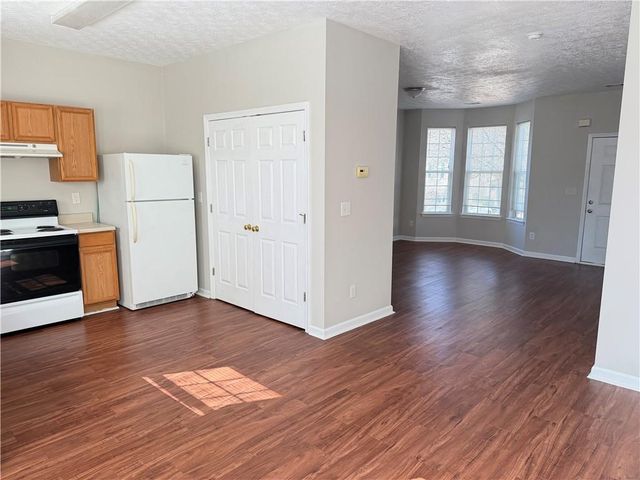 68 Timber Ridge Drive, Cartersville, GA 30121