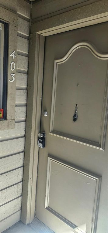 8918 Bissonnet Street 4, Houston, TX 77074