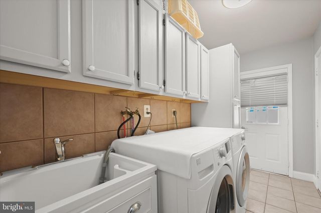 2591 LOUANNE CT, West Friendship, MD 21794