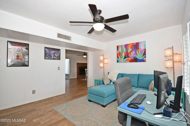 4080 W Magee Road, Tucson, AZ 85741