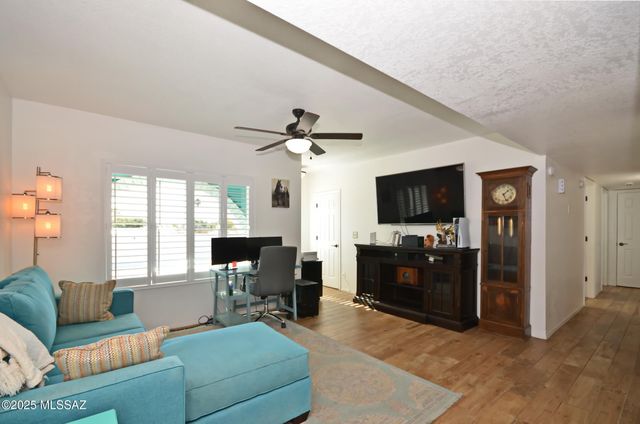 4080 W Magee Road, Tucson, AZ 85741