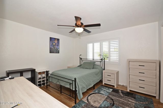 4080 W Magee Road, Tucson, AZ 85741