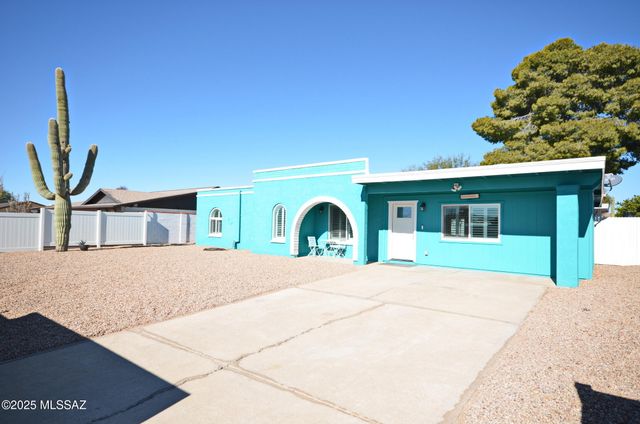 4080 W Magee Road, Tucson, AZ 85741